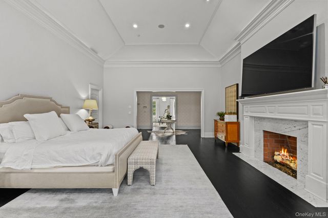 12 Gifford Lake Drive, Armonk, NY 10504