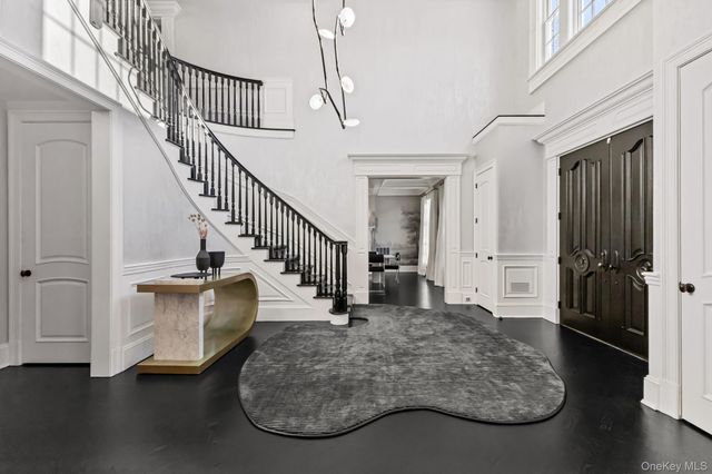 12 Gifford Lake Drive, Armonk, NY 10504