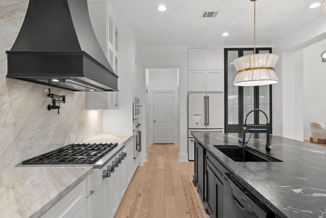 15422 Trumball Manor Drive, Humble, TX 77346