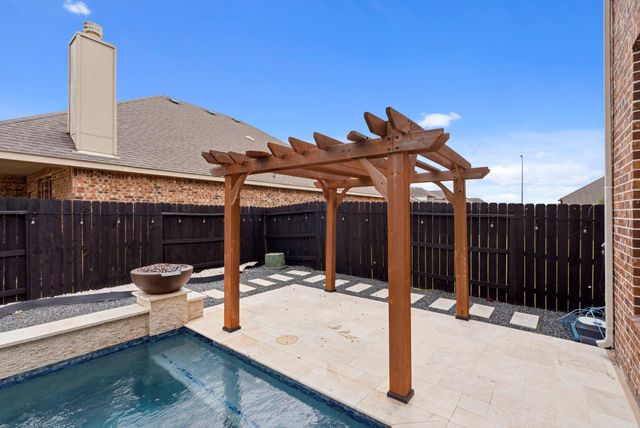 15422 Trumball Manor Drive, Humble, TX 77346