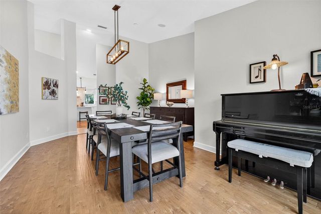 4311 AVENUE CANNES, Lutz, FL 33558