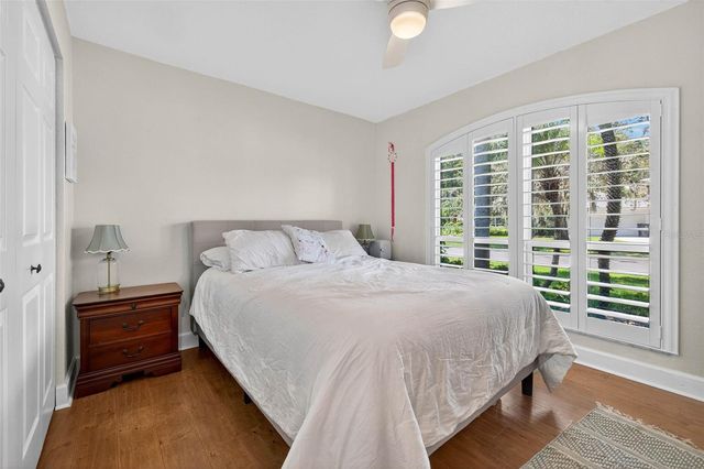 4311 AVENUE CANNES, Lutz, FL 33558