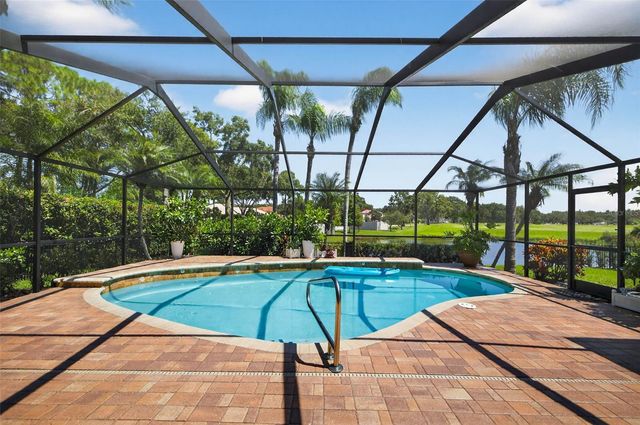 4311 AVENUE CANNES, Lutz, FL 33558