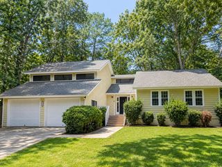 158 Fox Chase Drive, Goose Creek, SC 29445