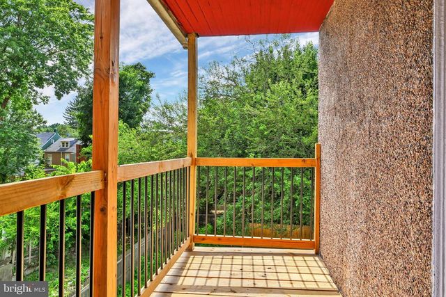 330 BEAVER ST, Lancaster, PA 17603