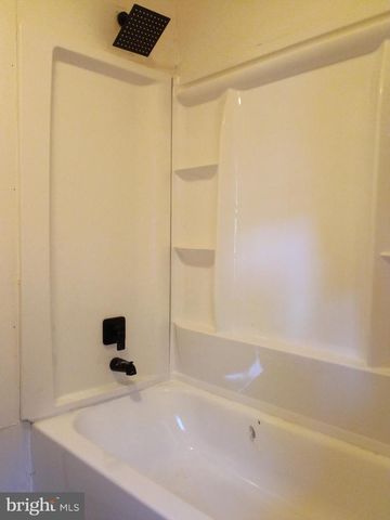 330 BEAVER ST, Lancaster, PA 17603