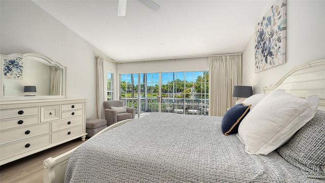 3460 WINDING OAKS DRIVE 38, Longboat Key, FL 34228