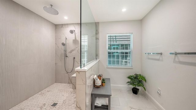 3460 WINDING OAKS DRIVE 38, Longboat Key, FL 34228