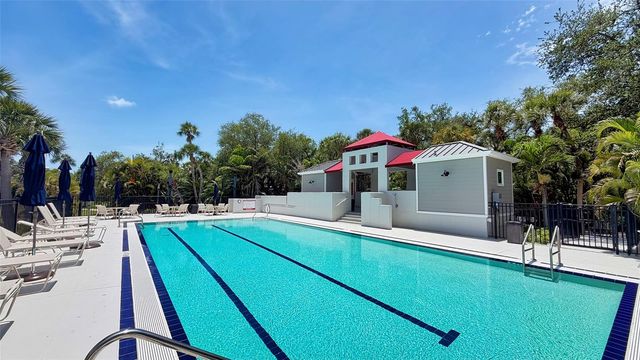 3460 WINDING OAKS DRIVE 38, Longboat Key, FL 34228