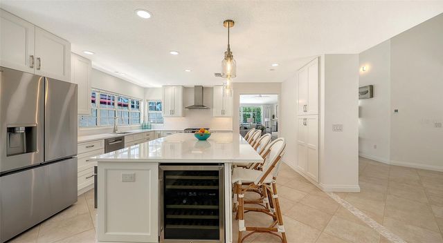 3460 WINDING OAKS DRIVE 38, Longboat Key, FL 34228
