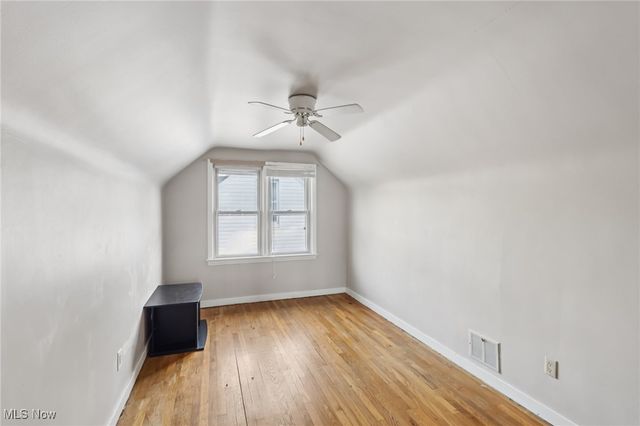 1699 Redwood Avenue, Akron, OH 44301