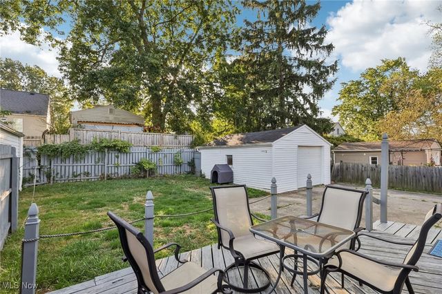 1699 Redwood Avenue, Akron, OH 44301