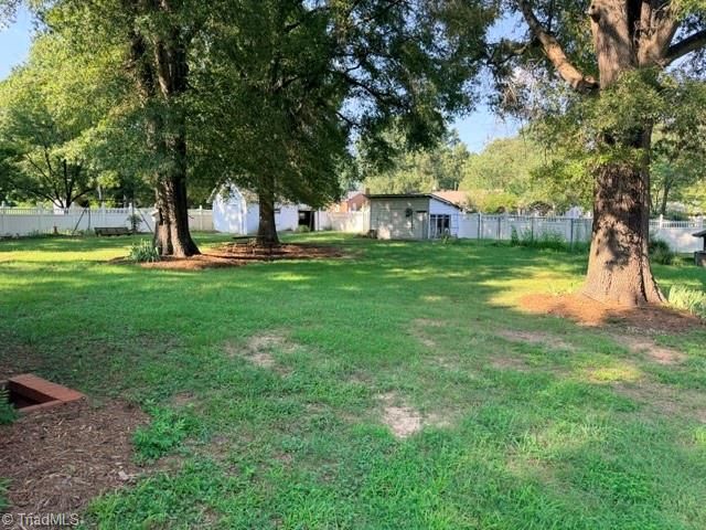 244 Weaver Street, Eden, NC 27288