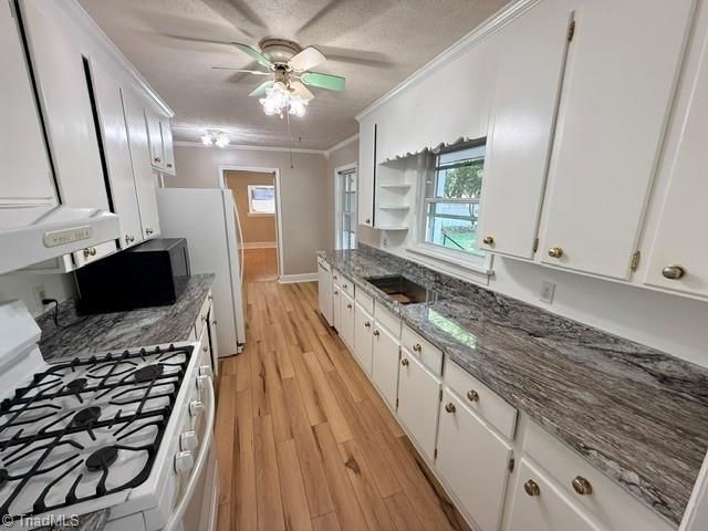 244 Weaver Street, Eden, NC 27288