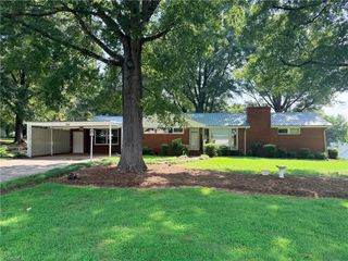 244 Weaver Street, Eden, NC 27288