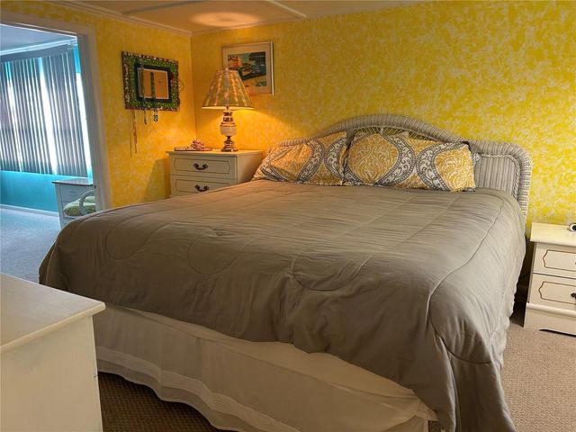 5025 BRAE BURN AVENUE, Sarasota, FL 34234