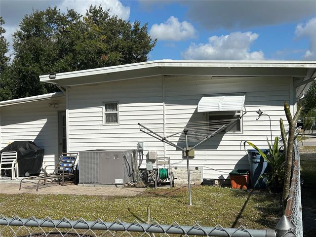 5025 BRAE BURN AVENUE, Sarasota, FL 34234