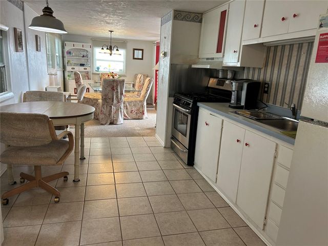 5025 BRAE BURN AVENUE, Sarasota, FL 34234