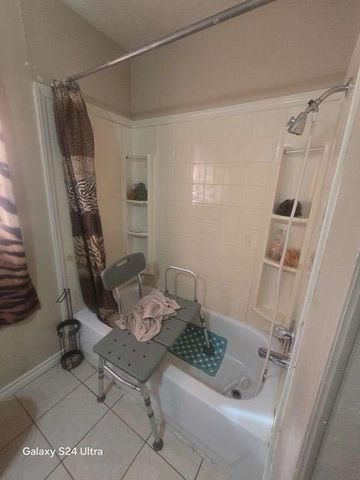 734 NW 32nd Street, Lawton, OK 73505