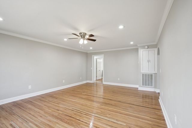 710 Anthony St, Gallatin, TN 37066