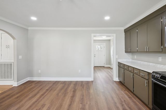 710 Anthony St, Gallatin, TN 37066