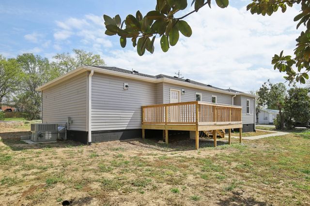 710 Anthony St, Gallatin, TN 37066