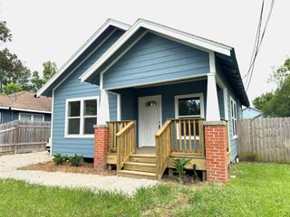 305 Stimpson Avenue, Baytown, TX 77520