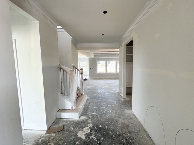 1933 Hildebrand Lane, Columbia, TN 38401