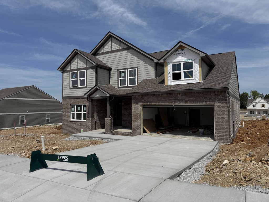 1933 Hildebrand Lane, Columbia, TN 38401
