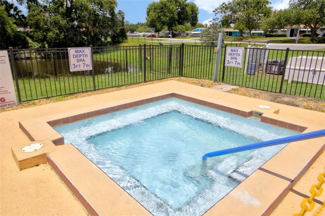 10081 SW 95TH AVENUE, Ocala, FL 34481