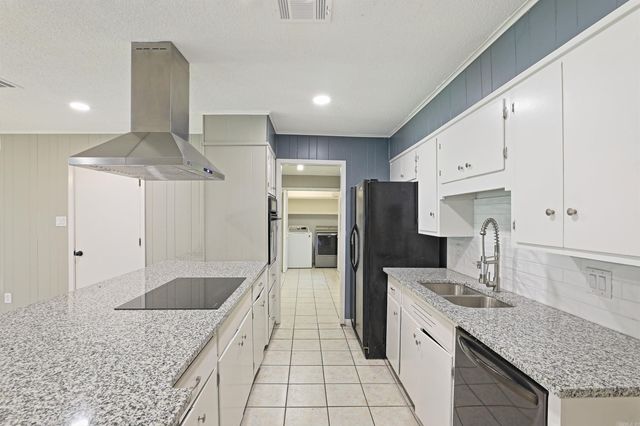 6905 White Oak Cove, White Hall, AR 71602