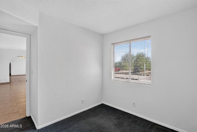 2839 N SOSSAMAN Road, Mesa, AZ 85207