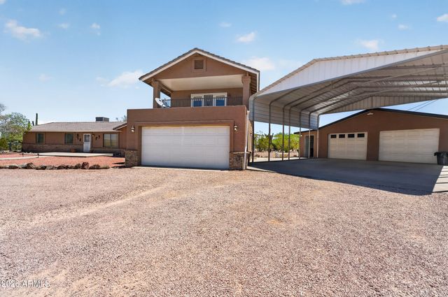 2839 N SOSSAMAN Road, Mesa, AZ 85207