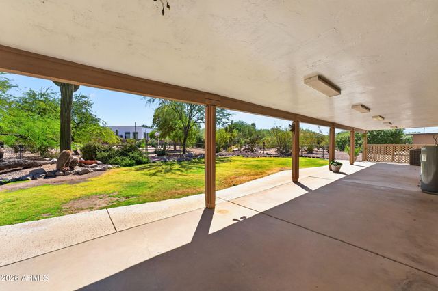 2839 N SOSSAMAN Road, Mesa, AZ 85207