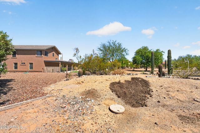2839 N SOSSAMAN Road, Mesa, AZ 85207