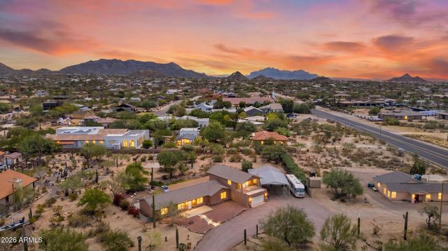 2839 N SOSSAMAN Road, Mesa, AZ 85207