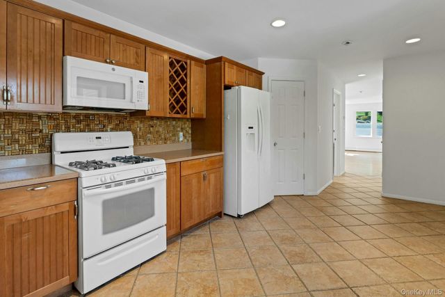 40 woodland Road, Bedford Hills, NY 10507
