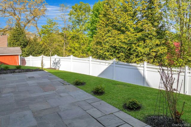 40 woodland Road, Bedford Hills, NY 10507