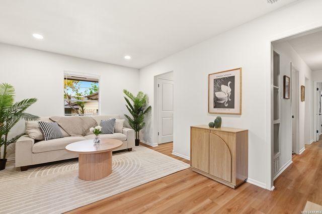 3638 MAPLETON ST, San Antonio, TX 78230