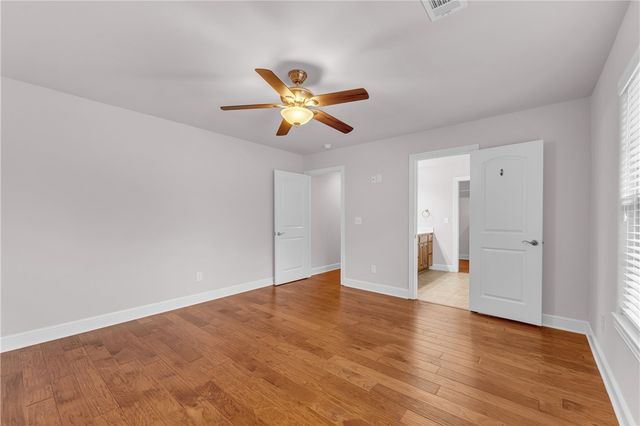 5 Castle Acre Lane, Bella Vista, AR 72715