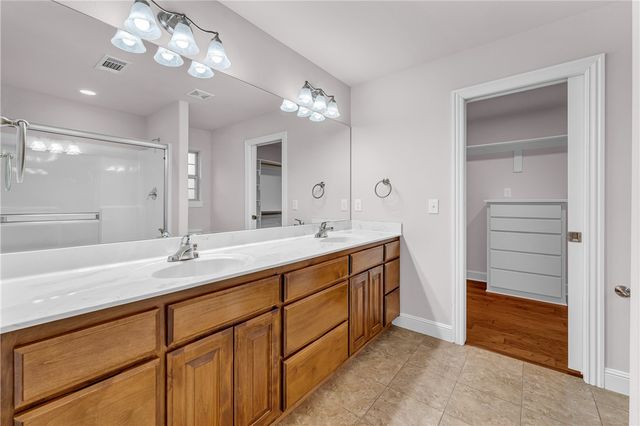 5 Castle Acre Lane, Bella Vista, AR 72715