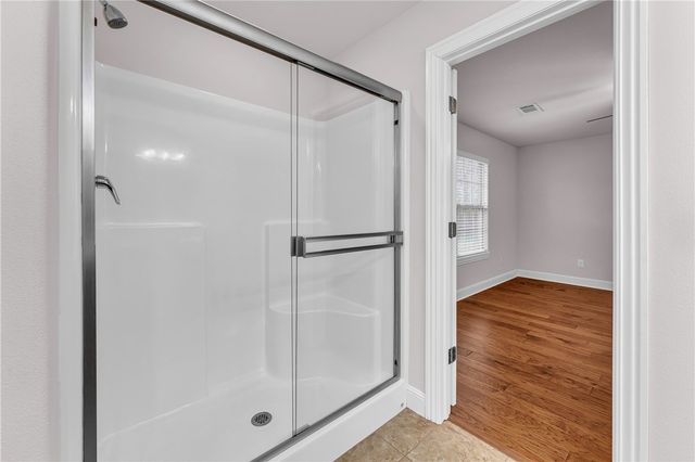 5 Castle Acre Lane, Bella Vista, AR 72715