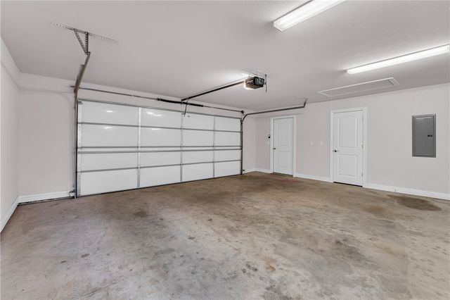 5 Castle Acre Lane, Bella Vista, AR 72715