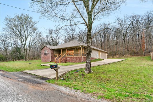 5 Castle Acre Lane, Bella Vista, AR 72715