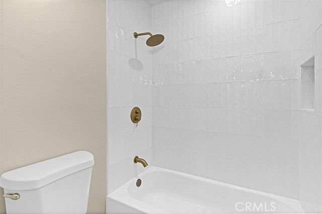 6679 Linda Vista Road 7, San Diego, CA 92111