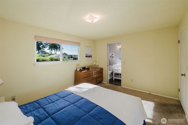9634 SE Southworth Drive, Port Orchard, WA 98366