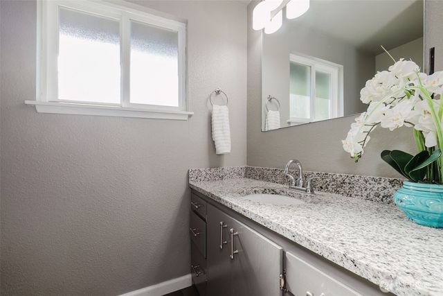 9634 SE Southworth Drive, Port Orchard, WA 98366