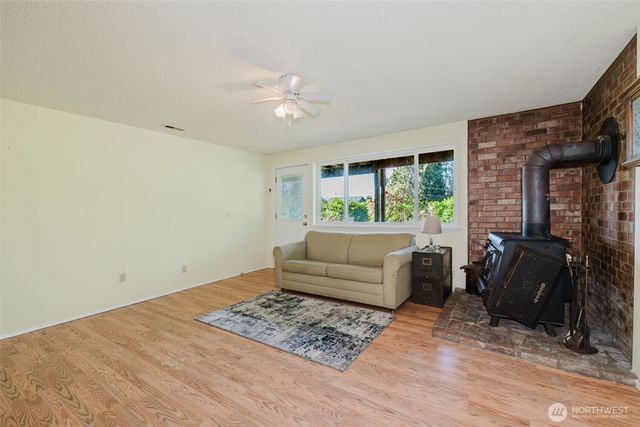 9634 SE Southworth Drive, Port Orchard, WA 98366