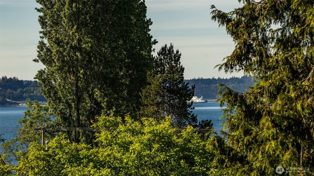 9634 SE Southworth Drive, Port Orchard, WA 98366