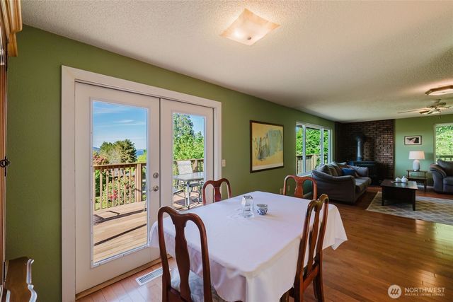 9634 SE Southworth Drive, Port Orchard, WA 98366
